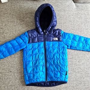 Northface thermoball boys 5T